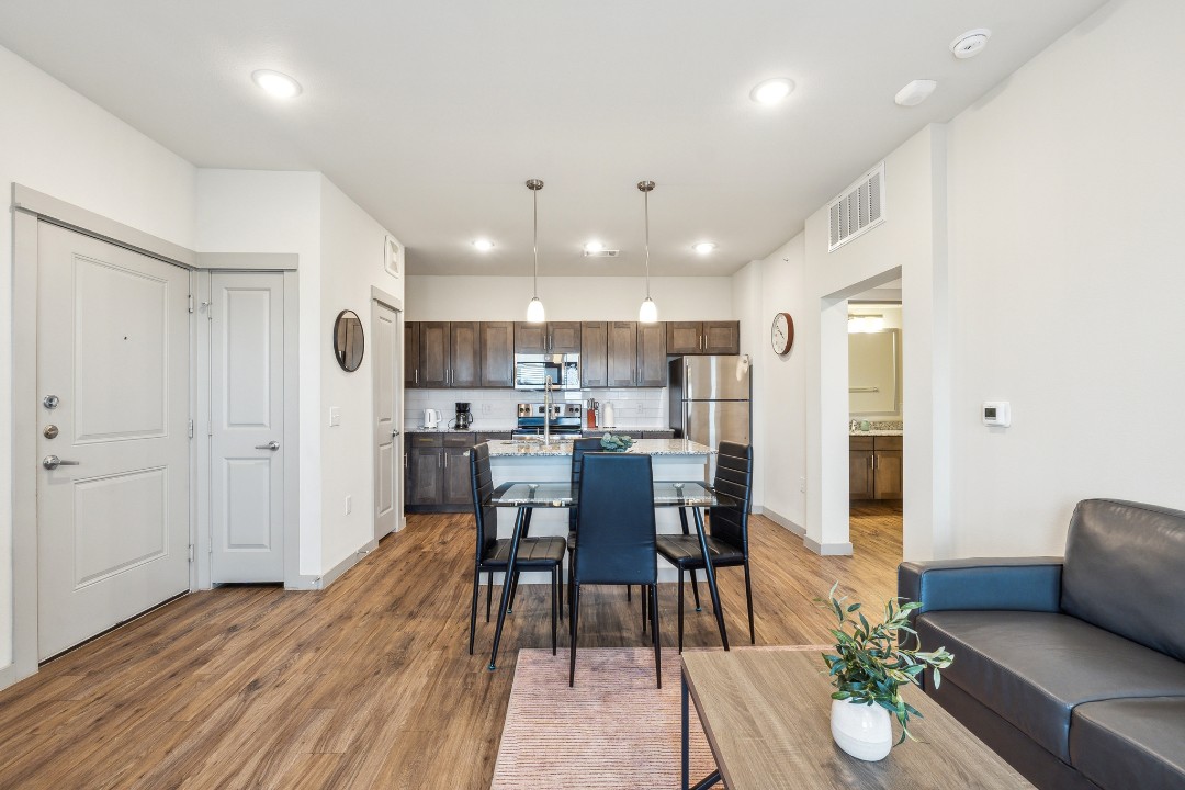 Chisholm Trace · Unit 1234 1/1