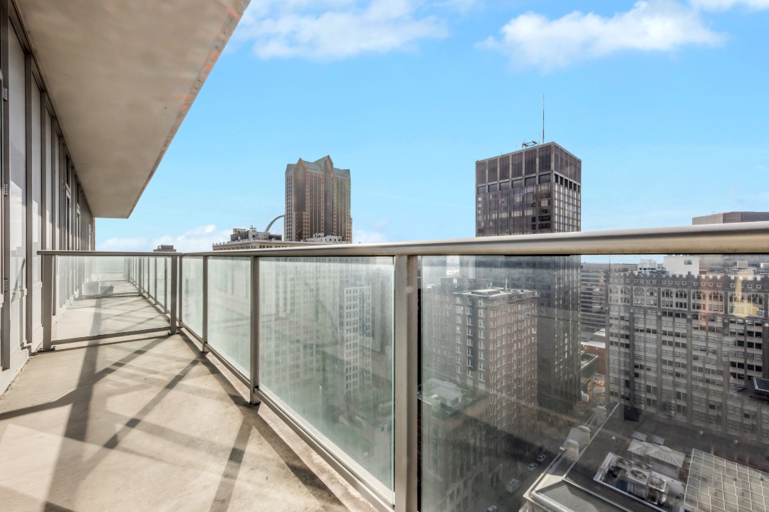 The Towers at Opop · Unit 2102 1/1