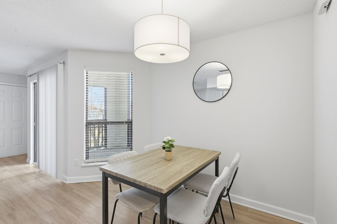 Taylor at 502 · Unit unit 2301-203 1/1