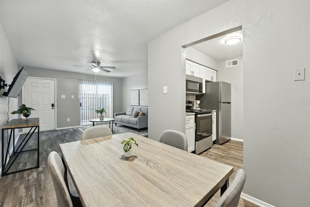 Eureka village · Unit 227 2/1