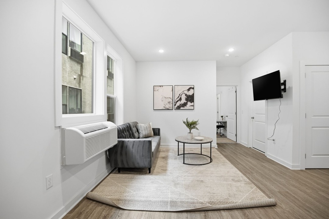 Fairmount Square 1528- 3C · Unit 1/1