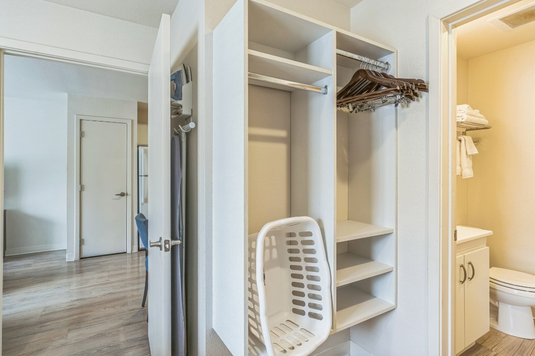 Simplicity At the Rim · Unit 1415 1/1