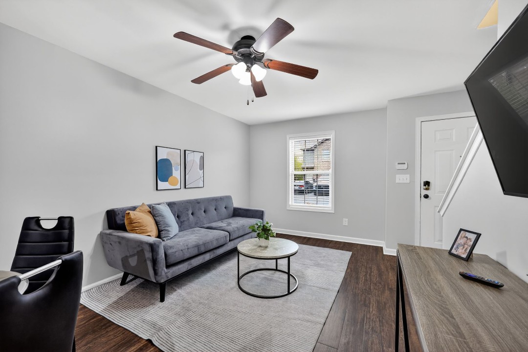 2 Bedrooms · Recommended