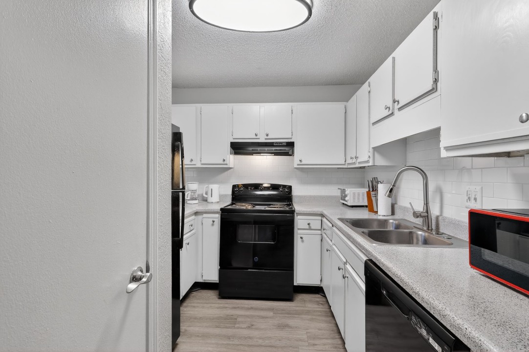 Northtown 14D · Unit 1/1