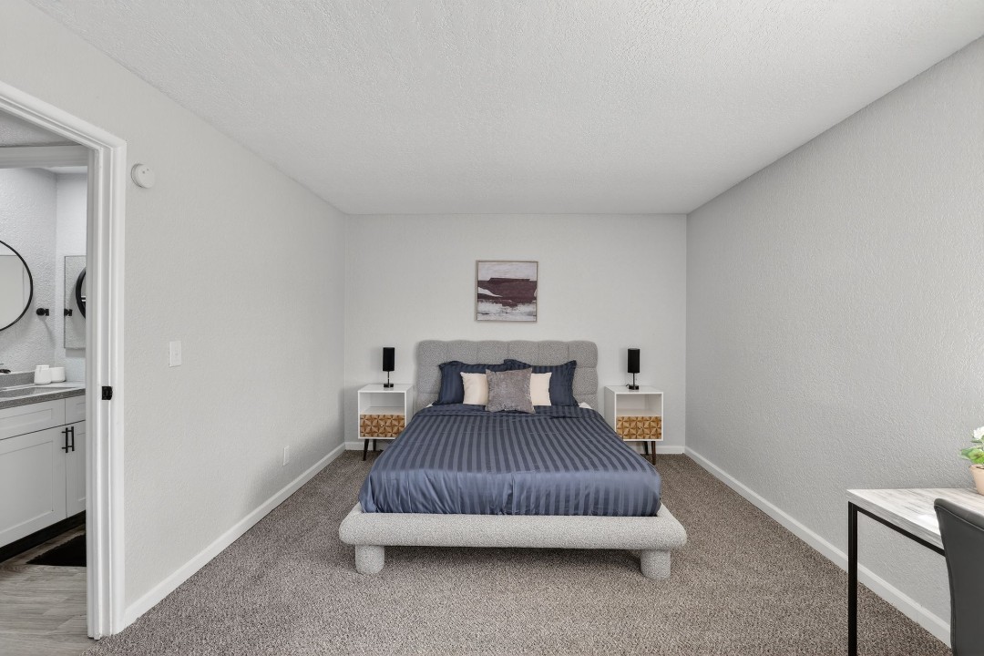 Hillcrest 8312F · Unit 2/1