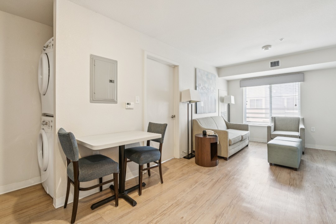 Simplicity At the Rim · Unit 1215  1/1