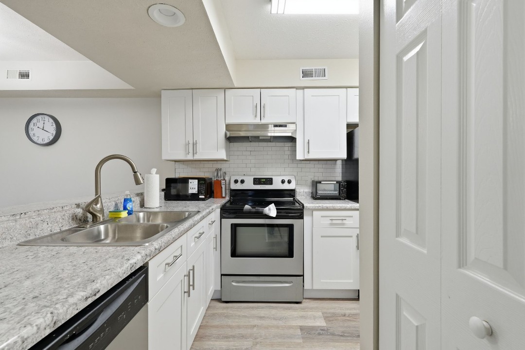 Northwoods 136-2C · Unit 1/1