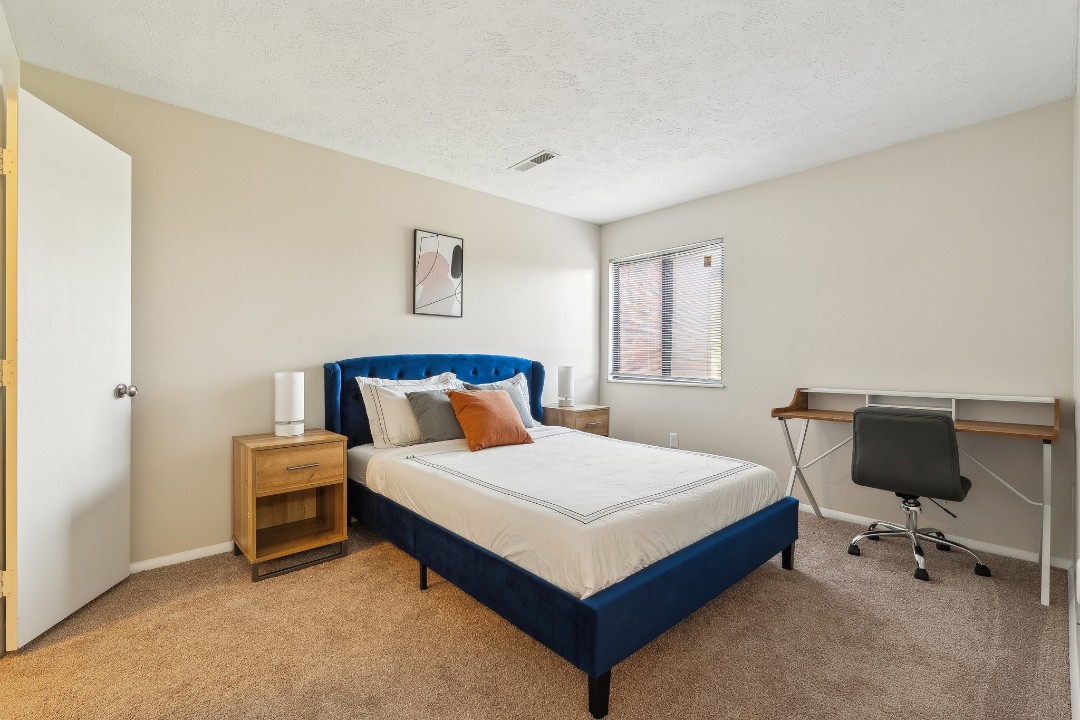 1 Bedroom · Signature layout