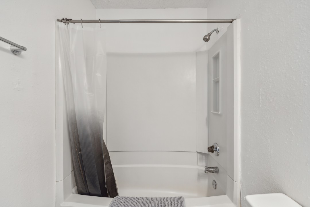 Northcliffe 104 - · Unit 1/1