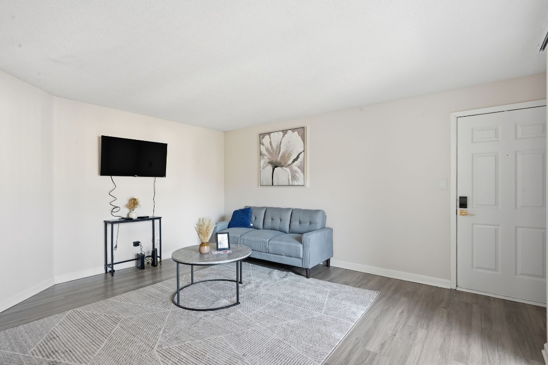 Taylor at 502 · Unit unit 2301-203 1/1