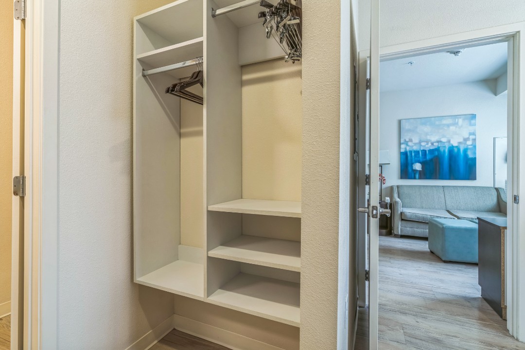 Simplicity At the Rim · Unit 1112  1112 (Copy)