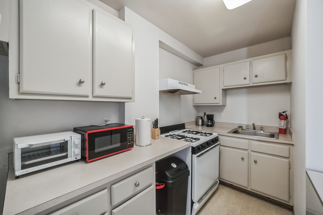 Pa Place 2312, 1br