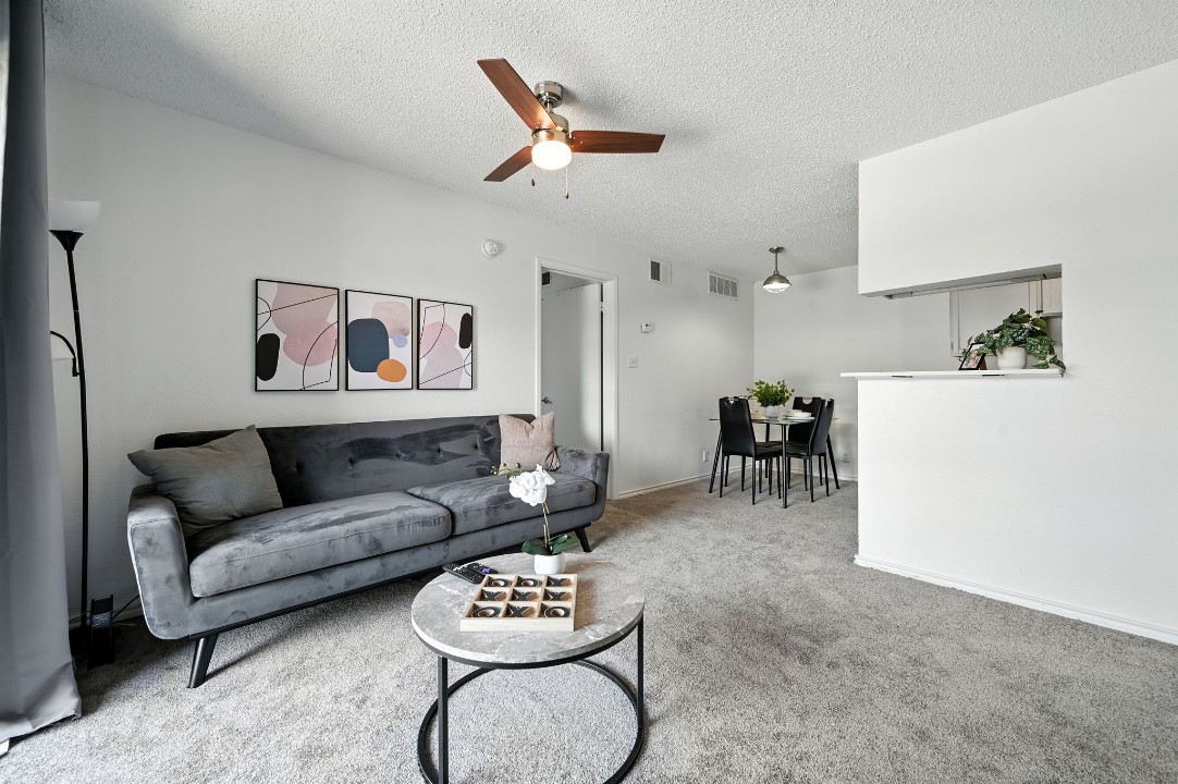Mueller Flats · Unit 614 1/1