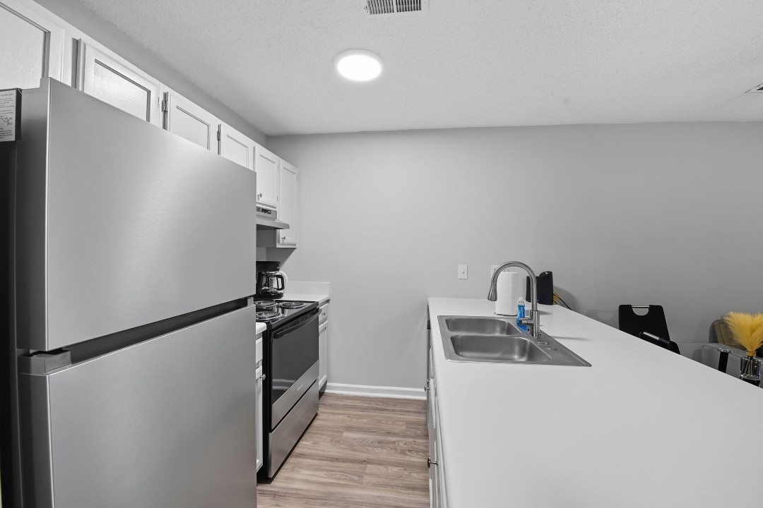 Meadowbrook 250 - 204 1bd/1bd