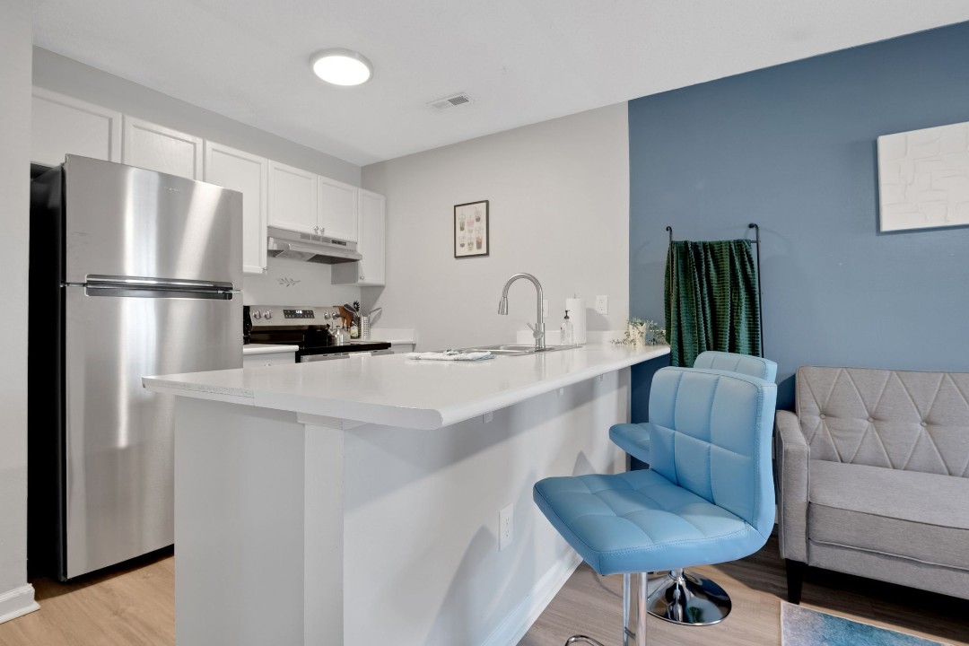 Carlson Bay, 965-104, · Unit 1/1