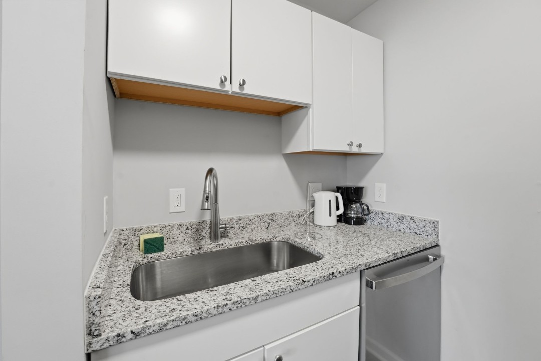 Crossings at · Unit 501 M62 2bd/2bth