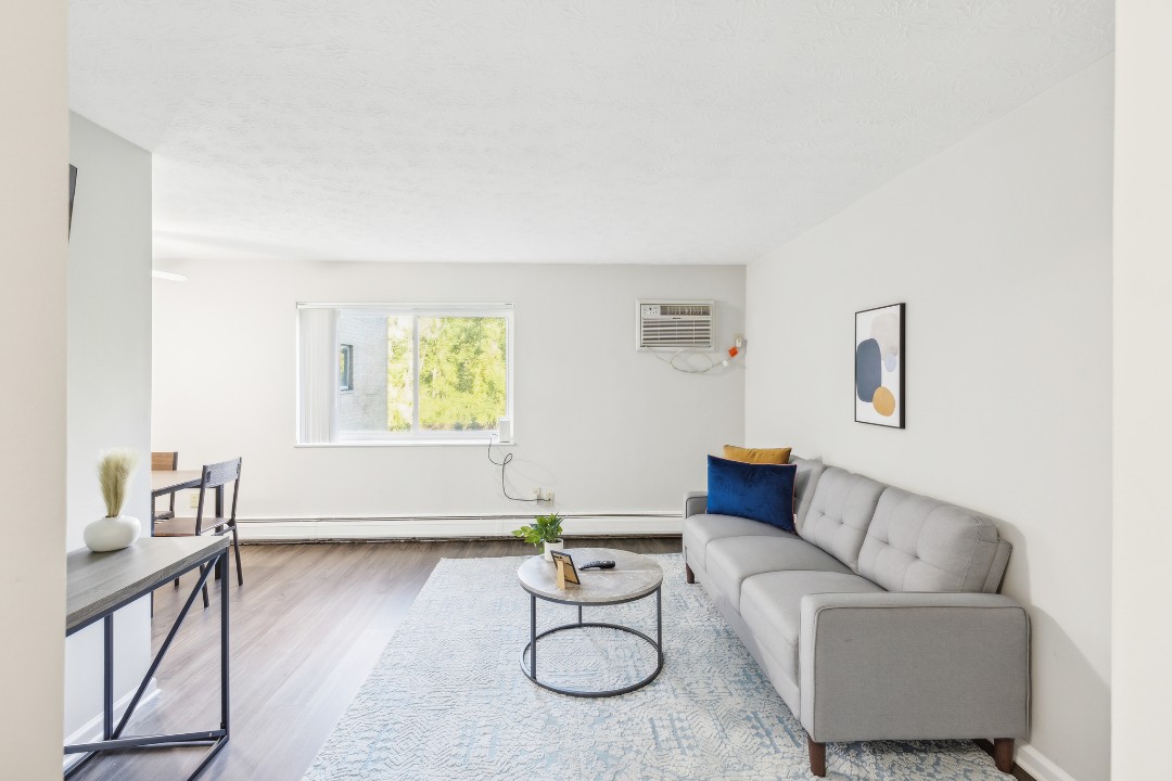 Midtown Towers 3020, · Unit 1/1
