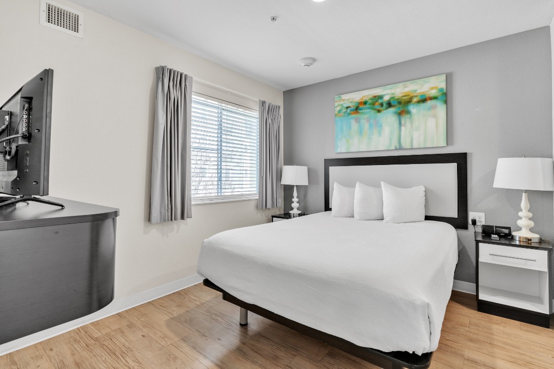 Simplicity At the Rim · Unit 1201  2/2