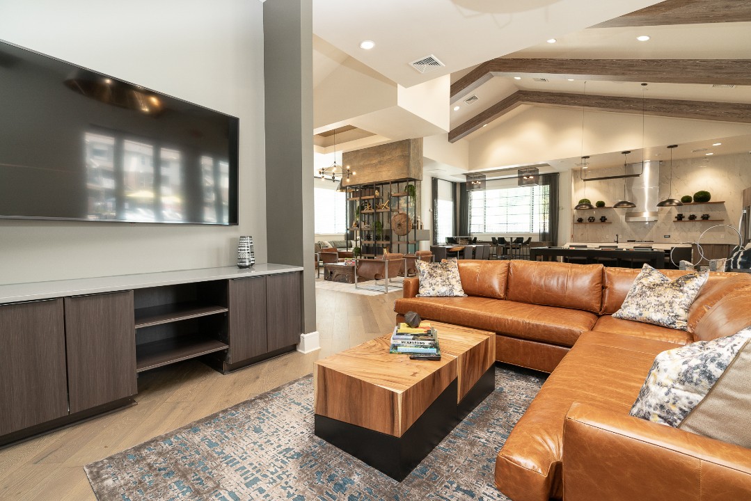 Overlook at Farragut 2302, · Unit 2/2