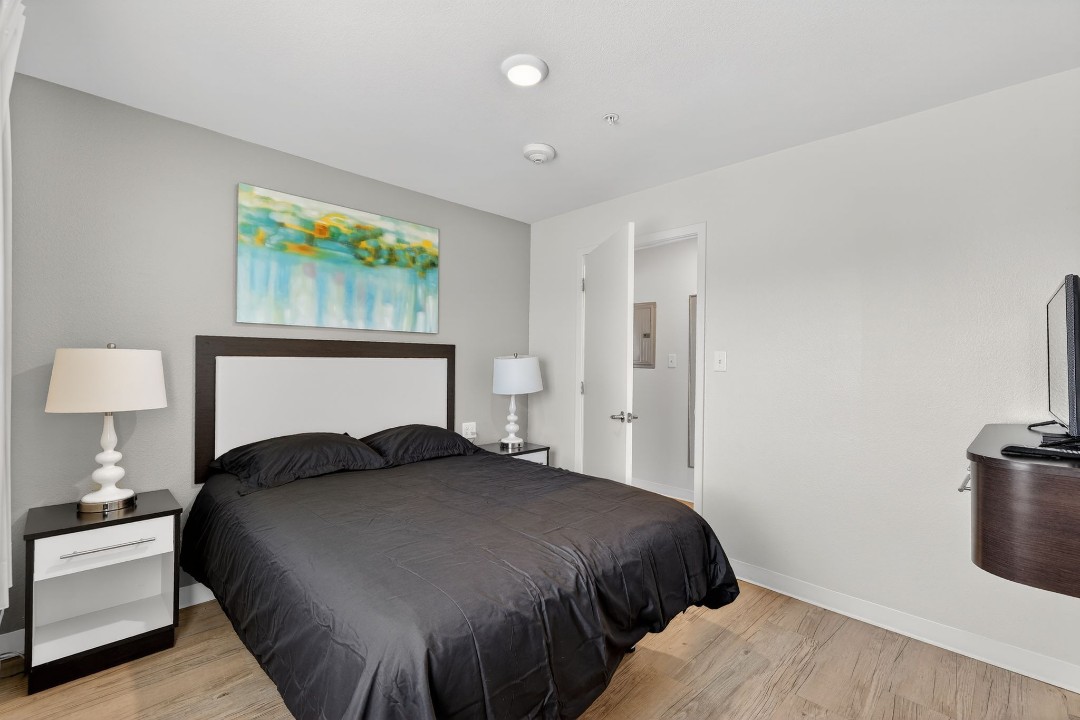 Simplicity At the Rim · Unit 1418 3/3