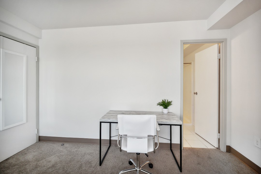 Pa Place 1802, 2br