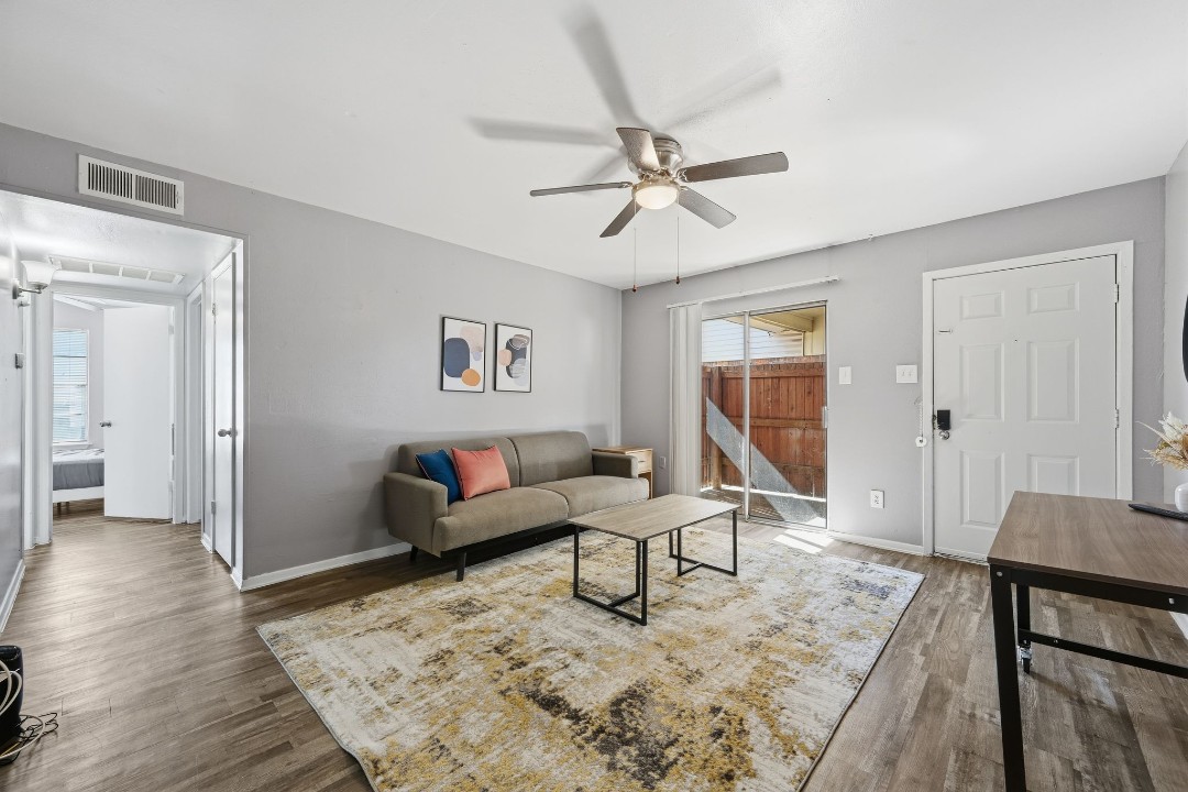 Eureka village · Unit 248 2/1
