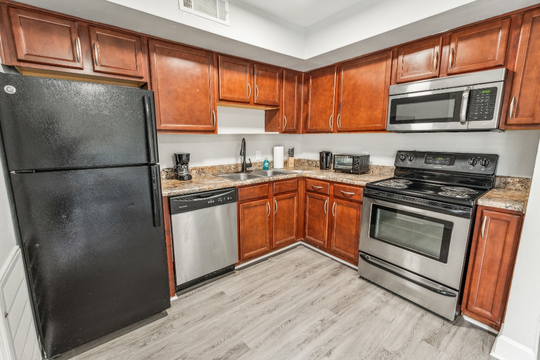Brentwood Hills, D6 - · Unit 2/2