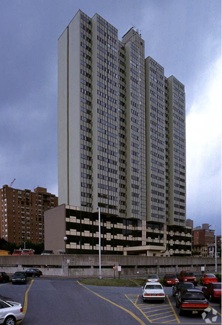 Pa Place 1114, 1br