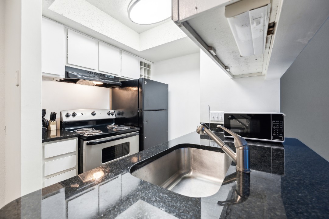 Northcliffe · Unit 404 1/1