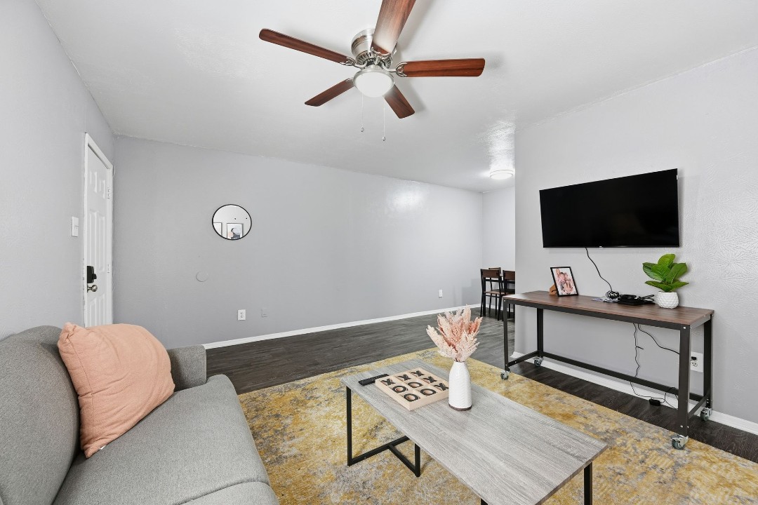 Eureka village · Unit 224 1/1
