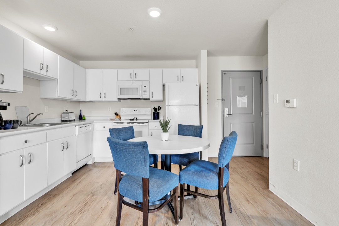 Simplicity At the Rim · Unit 1214  2/2