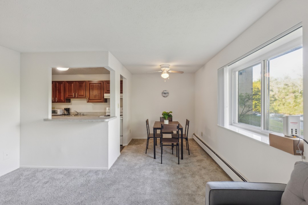 Midtown Towers 3012, · Unit 1/1
