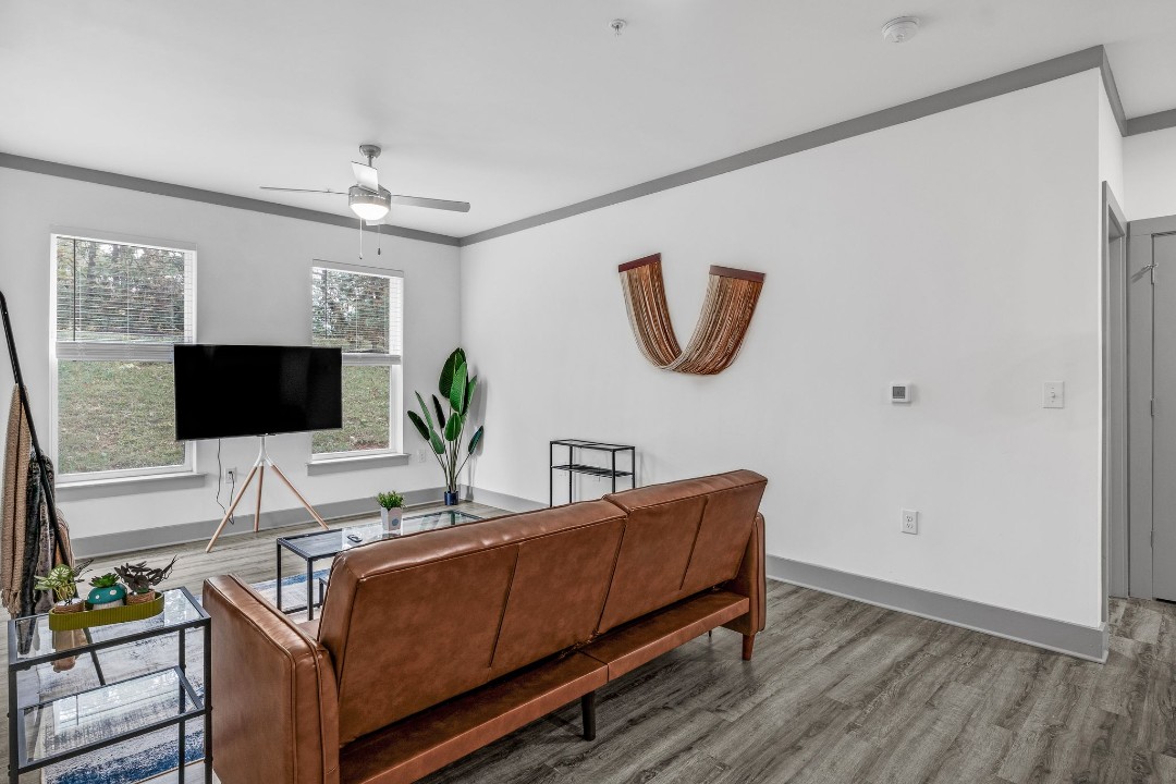 Overlook at Farragut 4001, · Unit 2/2