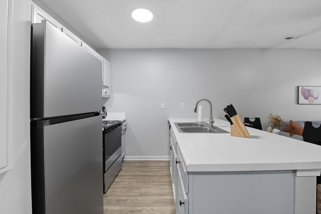 Meadowbrook 250-205 1bd/1bd