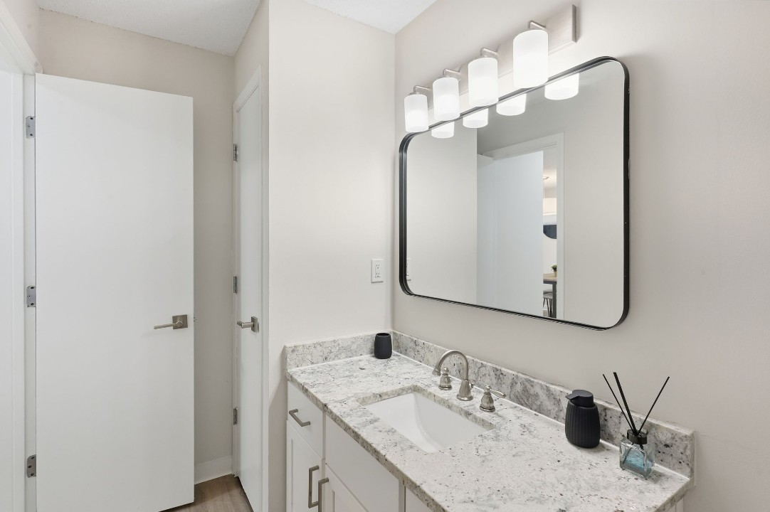 Taylor at 502 · Unit unit 2301-202 1/1