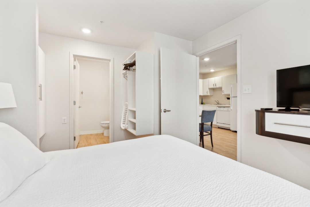 Simplicity At the Rim · Unit 1219  1/1
