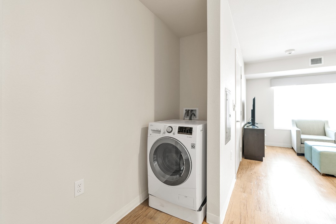 Simplicity At the Rim · Unit 1309 1/1