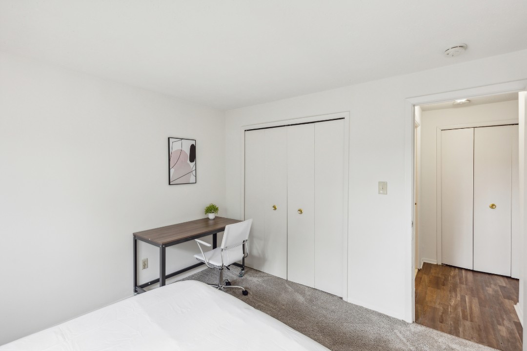 Midtown Towers 3605, · Unit 1/1