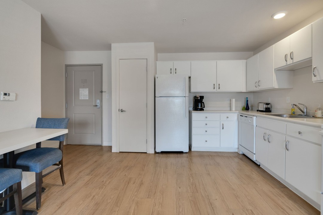 Simplicity At the Rim · Unit 1210  1/1