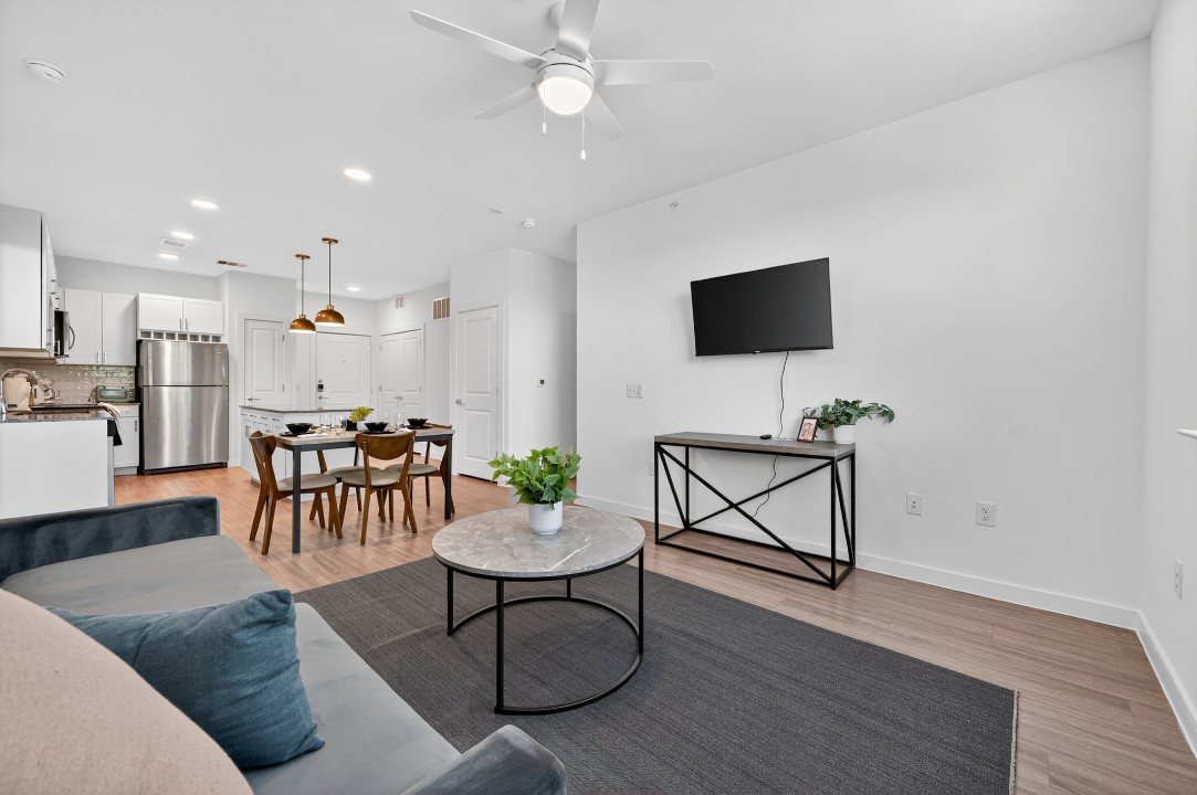 Spectra Parks · Unit 1208 2/2