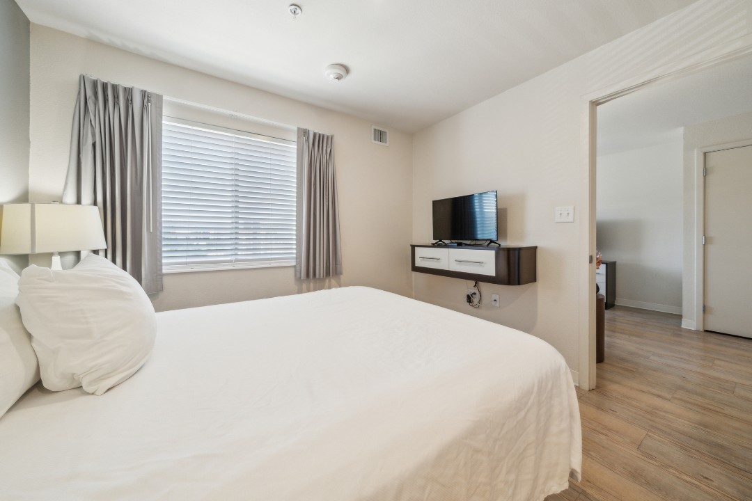Simplicity At the Rim · Unit 1312  1/1