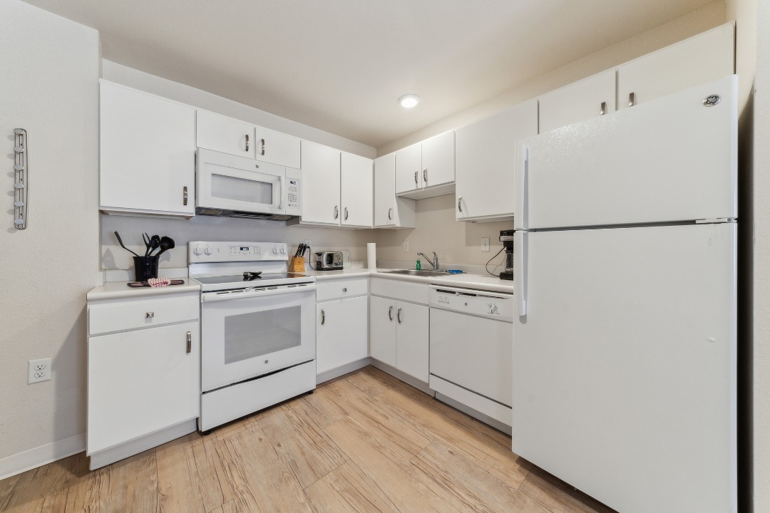 Simplicity At the Rim · Unit 1211  1/1