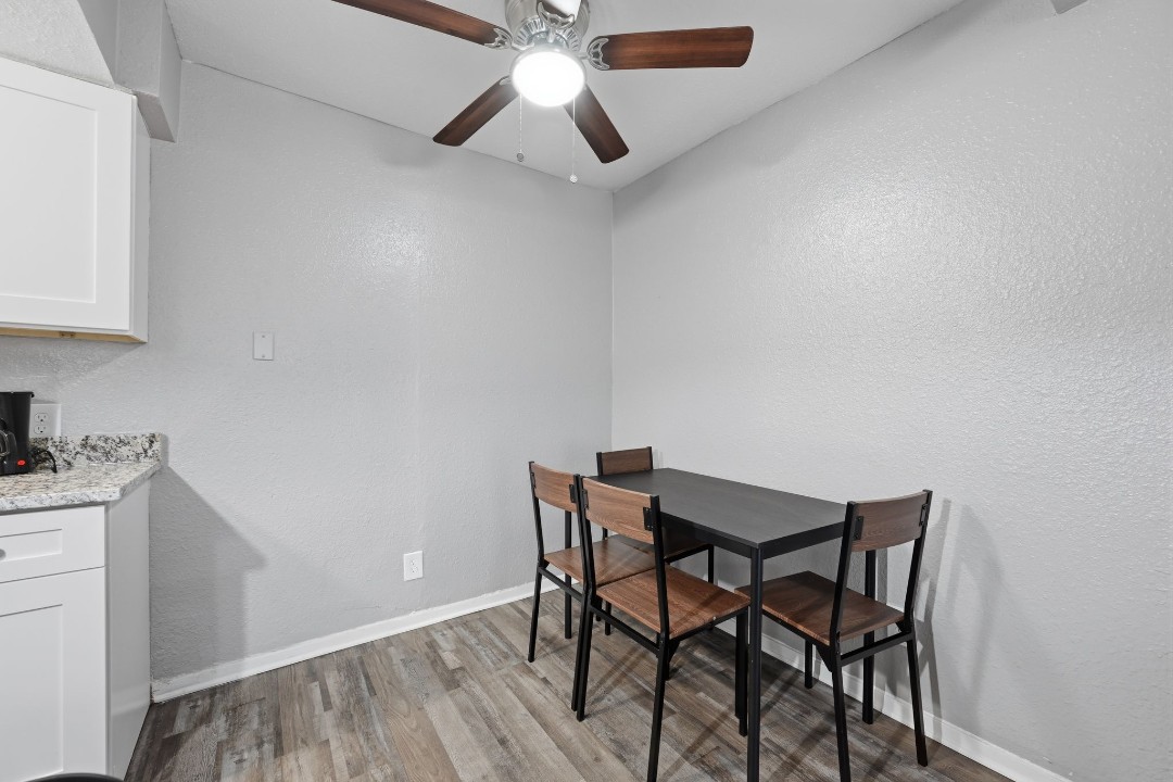 Pioneer Creek 604-4 · Unit 1/1
