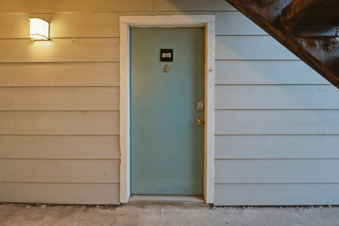 District West · Unit 815