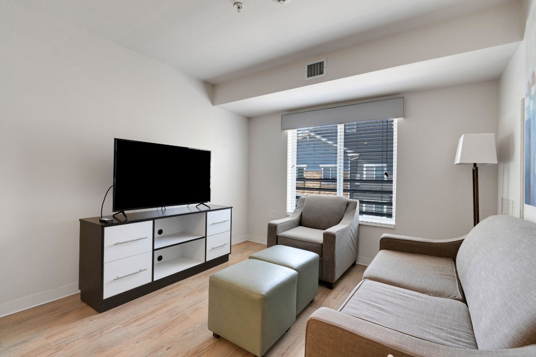 Simplicity At the Rim · Unit 1407 1/1