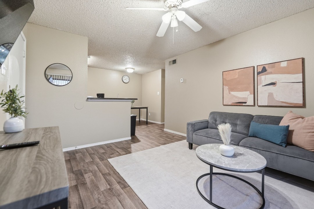District West · Unit 815