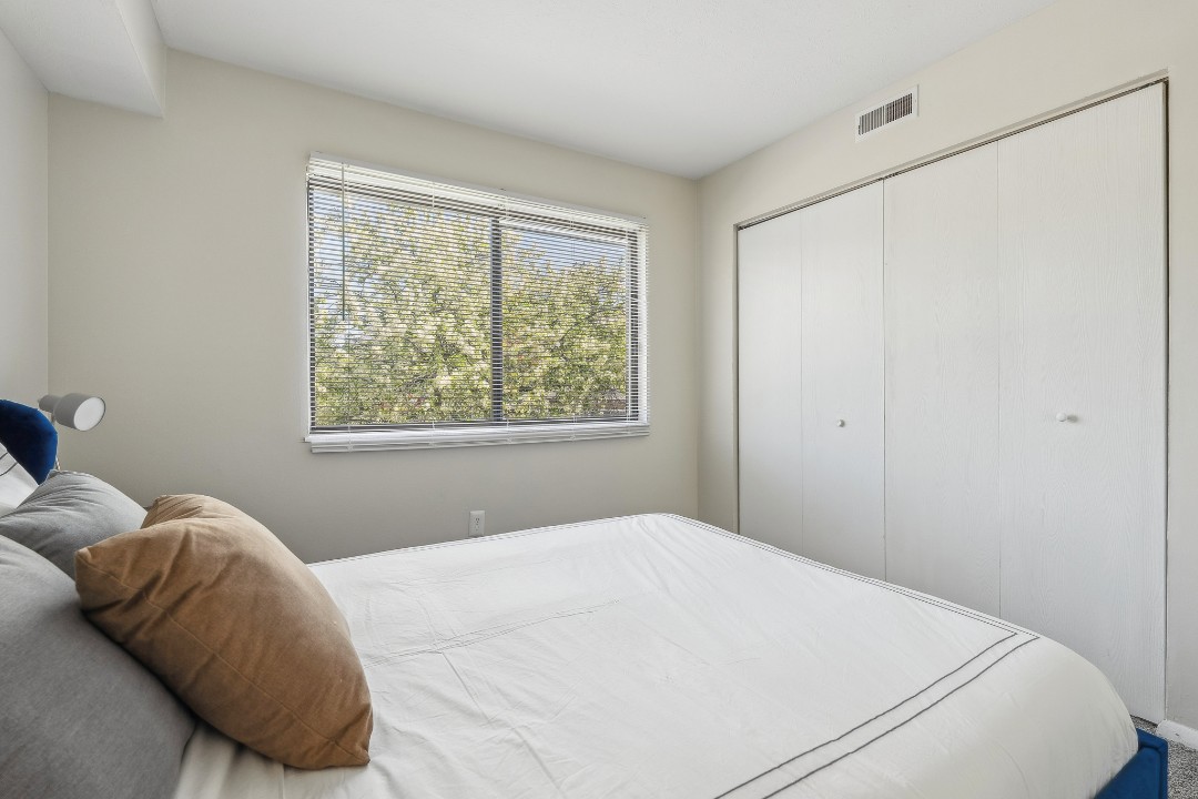 Northwoods 8083-2D · Unit 2/1