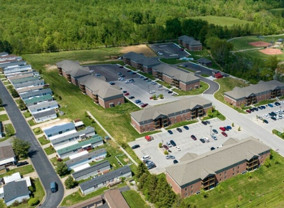 Stonecrest 701, · Unit 2/2