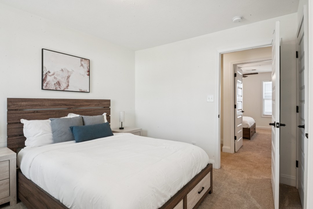 Arte Luxury townhomes D6 2/2.5