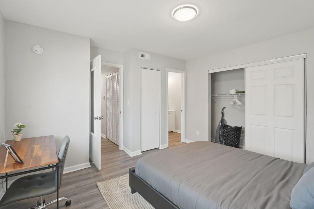 Crossings at · Unit 501 M64 2bd/2bth